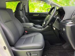 「この車の写真をもっと見たい」「状態が気になる」「この装備はついている？」どんな小さな疑問でもお気軽にお問い合わせください！