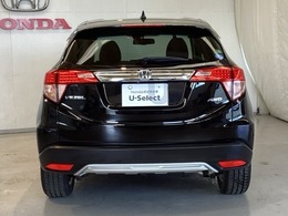 【Honda認定中古車 U-Select】　は3つの安心をお約束します。　1　Hondaのプロが整備した安心。 2　第三者機関がチェックした安心。　3　購入後もHondaが保証する安心。