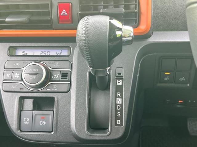 国産車から輸入車まで多様なお客様のニーズのお応えできるように、全国規模で豊富な在庫展開！車のことならWECARSへ！