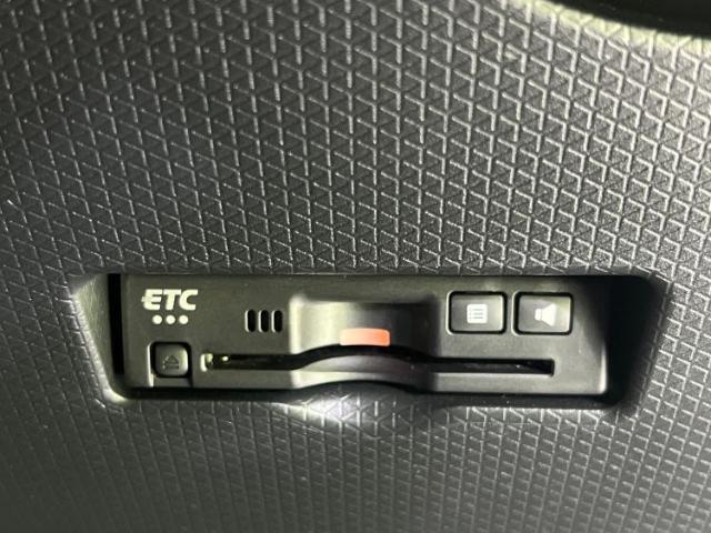お車に合わせて無料保証以外にも、保証範囲、期間、距離を拡充させた有料保証もご用意しております！中古車の購入が初めてで不安・・・というお客様もご安心ください！