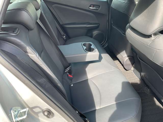 リアシートです。