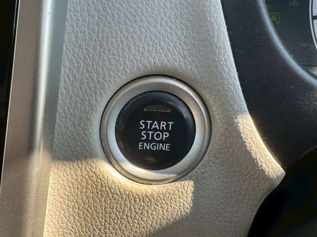プッシュスタートなのでエンジン始動も楽々です♪