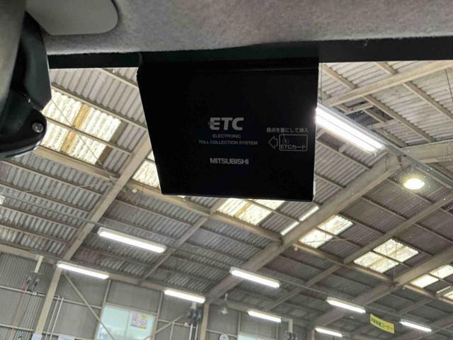 当店はメーカー直営のダイハツ正規ディーラーです。厳選された中古車をきっちりと整備してお納めいたしますので、安心のカーライフをご堪能いただけます☆