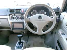 実際に運転席に座ったイメージです！室内クリーニング済みです♪