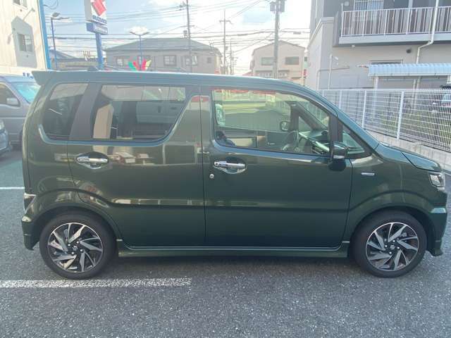 スズキ認定中古車を多数取り揃え！スズキ1級査定士が1台1台細かくチェックして傷や修復歴有無等を確認しております。詳しくは車両状態証明書をご覧ください！ご不明点はお気軽にご連絡ください♪