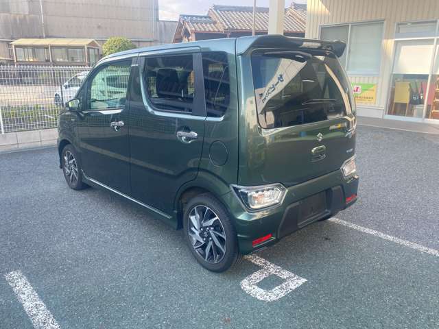 中古車は、『一物一価』・『早いもの勝ち！』　ネットの繁栄に伴い掲載から成約までの時間が早くなっております！　「車を見に行ったのに無かった！」という事がないように、ご来店の際はご連絡下さい！　（^^♪