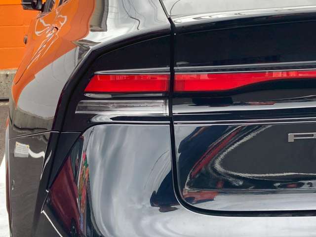 夜間視界も安心！！暗い夜道も安心して運転いただけます。