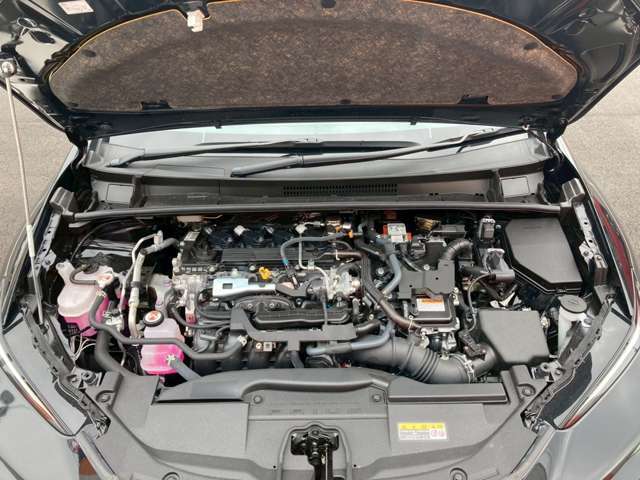 エンジンルームも綺麗に仕上げてます！！