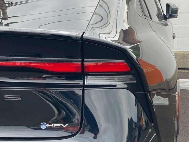 夜間視界も安心！！暗い夜道も安心して運転いただけます。