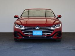 “Das WeltAuto”はお客様の安全性のため、厳しい基準を設定しています。その厳しいチェックをクリアして選び抜かれた車両だけを、ベストコンディションに仕上げてお届けします。