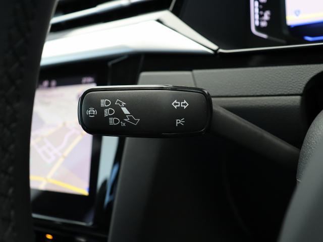 “Certified Pre-Owned”(CPO)とは？フォルクスワーゲンの認定中古車、“Certified Pre-Owned”は、正規ディーラーにおいて、さまざまな規定のもと品質チェック、整備を行われた車両です。