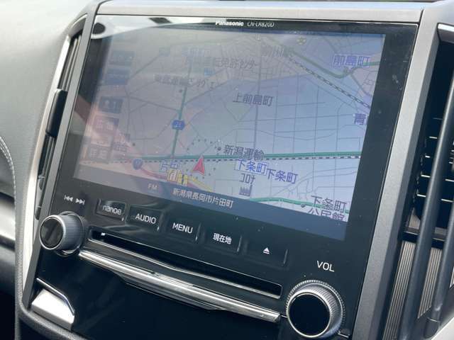◆ナビ◆メモリーナビ装備。ナビの主流はHDDナビから高機能メモリーナビに移行しています。フラッシュメモリーは、処理や検索スピードでHDDを上回ります。耐久性でも有利なので、故障の心配も少ないです♪