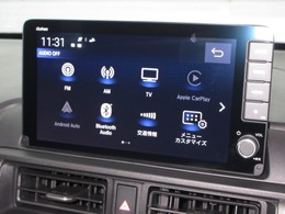 ナビゲーションはギャザズ9インチメモリーナビ(LXM-242ZFNi)が装着されております。AM、FM、フルセグTV、Bluetoothがご使用いただけます。