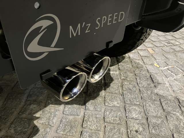 ZEUSセンター出しマフラー