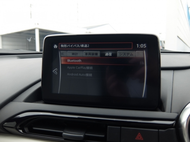 Android　AutoとApple　CarPlay装備！お手持ちのスマホと接続すると、スマホ内のマップや音楽等のアプリを使用することが出来て便利♪