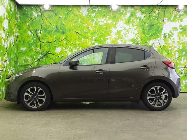 WECARSの在庫ページをご覧いただき誠にありがとうございます！WECARSは「お客様第一」をモットーにお客様のカーライフを全力でサポートいたします！