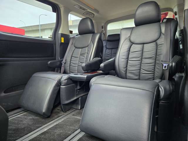 自社ローン対応車　 詳しくは弊社ホームページまで！ 　https://carlifegroup.fukuoka.jp/カーセンサー掲載車以外にも在庫車輌 多数掲載中！カーライフ福岡　福岡県糟屋郡粕屋町戸原西4丁目8-11　TEL0120-038-871