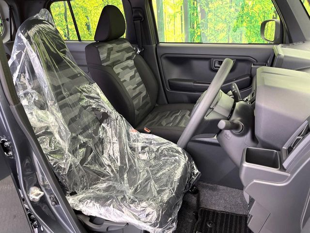 もちろん車内はキレイです♪よりクリーンな状態をキープしたいお客様には『ナノゾーンコート』がおすすめ！新型コロナウイルス対策や、除菌・消臭に効果を発揮し多くの方にご好評いただいております。