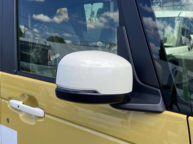 展示車両に関しましても、全ての取り扱いの車に対して厳しくチェックしております。