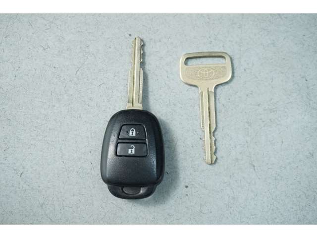 【自社ローン中古車販売】オトロン所沢店★ぜひお客様の車選びのお手伝いをさせて下さい！まずはお気軽にお電話を！所沢店フリーダイヤル0078-6002-289423 ☆自社HPもご観覧下さい！ ⇒https://www.otoron.jp/