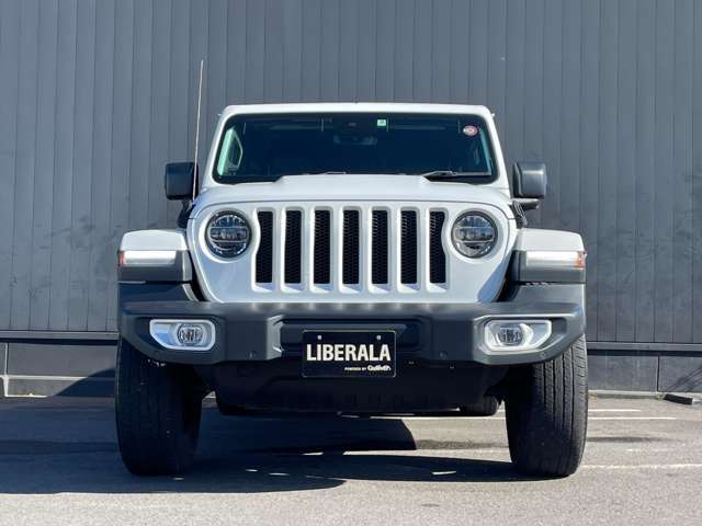 LIBERALAつくばへようこそ。この度は当店のおクルマをご覧頂き有難うございます。厳選したおクルマの中から新しい愛車をお選びください。　029-861-1855　担当：鉄羅・佐藤・飯塚・松野・堀越