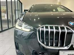 【展示場について】九州エリア最大級の展示場常時30台以上のBMWを展示しております。入庫する予定車両やNET掲載が間に合っていない車両も御座いますので是非一度お問い合わせ下さい。