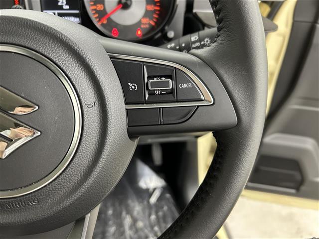 【運転席操作部】快適なドライブを楽しむための機能が装備されています！運転席から触れるので、使いやすいです！除菌プランいれていただくと、さらに清潔で安心していただけます！
