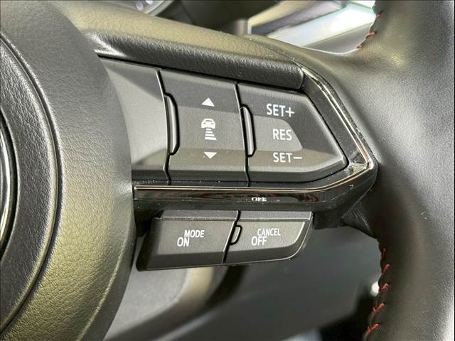 【レーダークルーズコントロールシステム】高速走行や、渋滞での走行時でも、先行車との車間を維持しながらの走行が可能☆