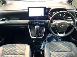 グループ総在庫数約30，000台！！全国の系列店からメーカー・車種問わずご紹介出来るので、あなたにピッタリのお車が見つかるはずです♪まずはお問い合わせ下さい☆