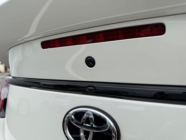トヨタ純正バックカメラ装着車両となります。移りも非常に綺麗でスマートに設置されております！