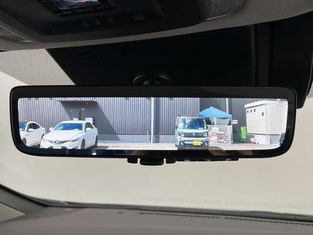 ☆整備工場・鈑金工場併設店舗☆ 車検・12検・オイル交換など・・おクルマ購入後のアフターサポートも当店にお任せください！！