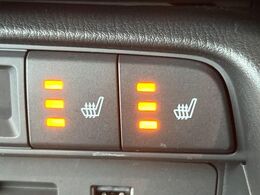 【シートヒーター】寒い日に重宝するシートヒーター！エアコンより早く温まってくれるので寒がりの人も安心ですね♪エアコンの温風は乾燥するから苦手、という方にもをおすすめです。