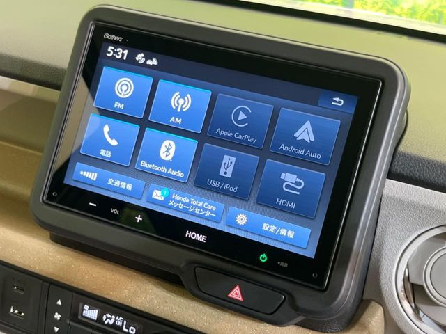 【ディスプレイオーディオ】お手持ちのスマートフォンとの連携で、ナビや音楽再生など各種アプリを使用可能。スマホに近い感覚でお使いいただけます♪