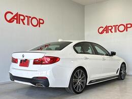 BMW Mパフォーマンスマフラー エアロダイナミクスパッケージ（サイドシル:サイドスカートフィルム★リア:バンパートリム(マットブラック)/リアディフューザー★カーボンリアスポイラー★カーボンミラーカバー）