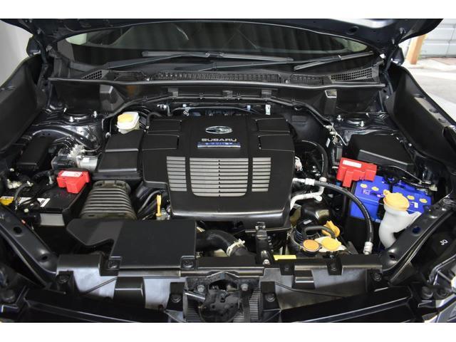 水平対向エンジンと電動技術を組み合わせたパワーユニット「e-BOXER」。