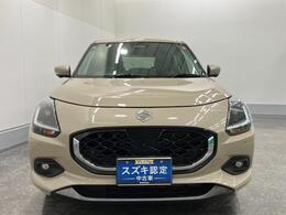 令和7年式　スイフトHYBRID　MZ　全方位モニター付きナビ　キャラバンアイボリーパールメタリック