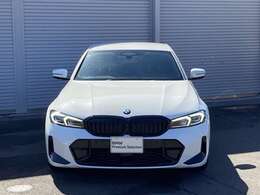 前期型より一層シャープなデザインとなりかっこいいです。