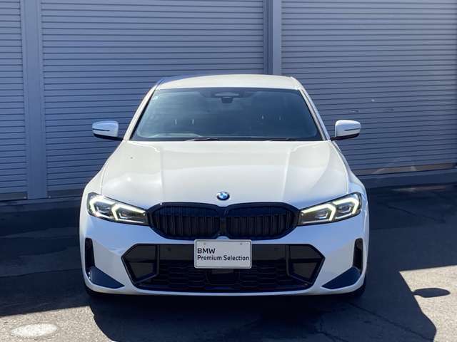 前期型より一層シャープなデザインとなりかっこいいです。