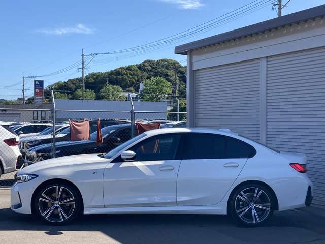 サイドのデザインも素敵です。