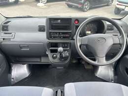 平成25年式のお車入庫いたしました！