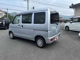 販売だけではなく、修理・板金・車検とアフターでもお付き合いをしたいと思っております！用品等も多数扱っております！