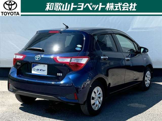 リフレッシュクリーニング「爽・快・車」施工！和歌ル山トヨペットの専門のスタッフが、独自の技術で一台一台丁寧に、内外装の清掃や除菌抗菌。下廻りやエンジンルームなど普段見えないところもキレイに仕上げます！