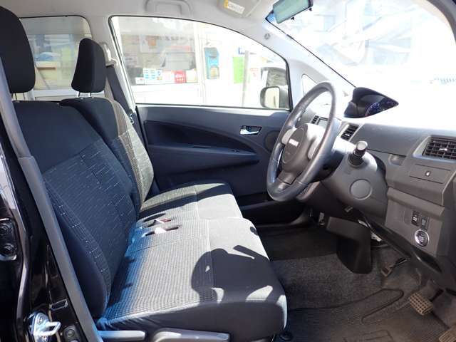 ご覧いただきましてありがとうございます！ぜひ、現車をご覧ください。お問合せ・ご来店の際は『カーセンサーを見た』をお知らせください(*^-^*)