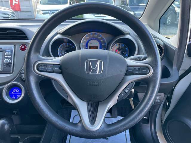 安さの秘訣を大公開！！！当社には仕入れのプロがいるので車を安く仕入れることができます！！