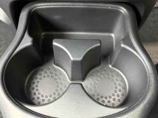 国産車から輸入車まで多様なお客様のニーズのお応えできるように、全国規模で豊富な在庫展開！車のことならWECARSへ！