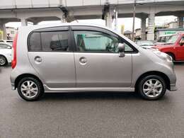 ☆当社、自社工場ありますので、納車後も継続車検・修理時には無料で代車の貸し出しも行っております！オイル交換などの作業もリフトを使ってクイックメンテナンスOK☆