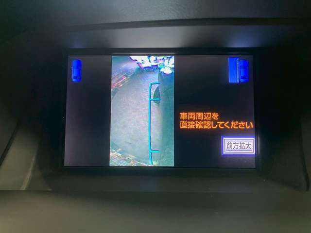 【サイドモニター】装備で死角側も安心ですね！細い道を通る時なども便利です☆