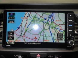 ナビゲーションを装備☆多彩な機能で快適ドライブをアシスト☆オーディオ機能も充実していますね☆