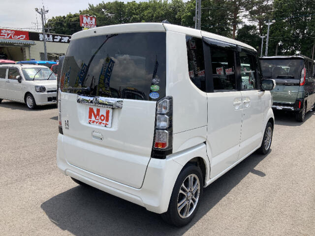 私達はお客様が楽しく、そして安全な車選びができますよう、分かりやすい情報開示を心がけております。価格の表示に関しては、支払総額を掲載する事で、初心者のお客様にも安心な情報をお届け致します。