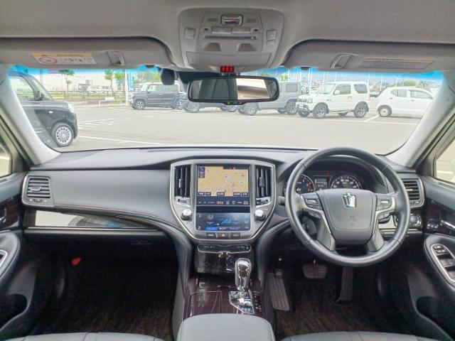 「この車の写真をもっと見たい」「状態が気になる」「この装備はついている？」どんな小さな疑問でもお気軽にお問い合わせください！